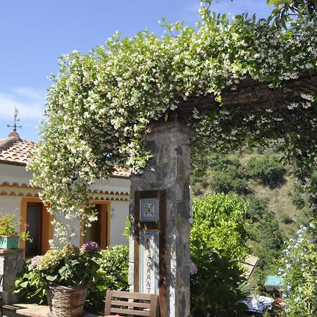 Borgo San Francesco Hotel Gioiosa Marea Kültér fotó