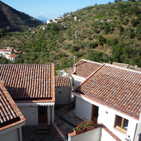 Borgo San Francesco Hotel Gioiosa Marea Kültér fotó