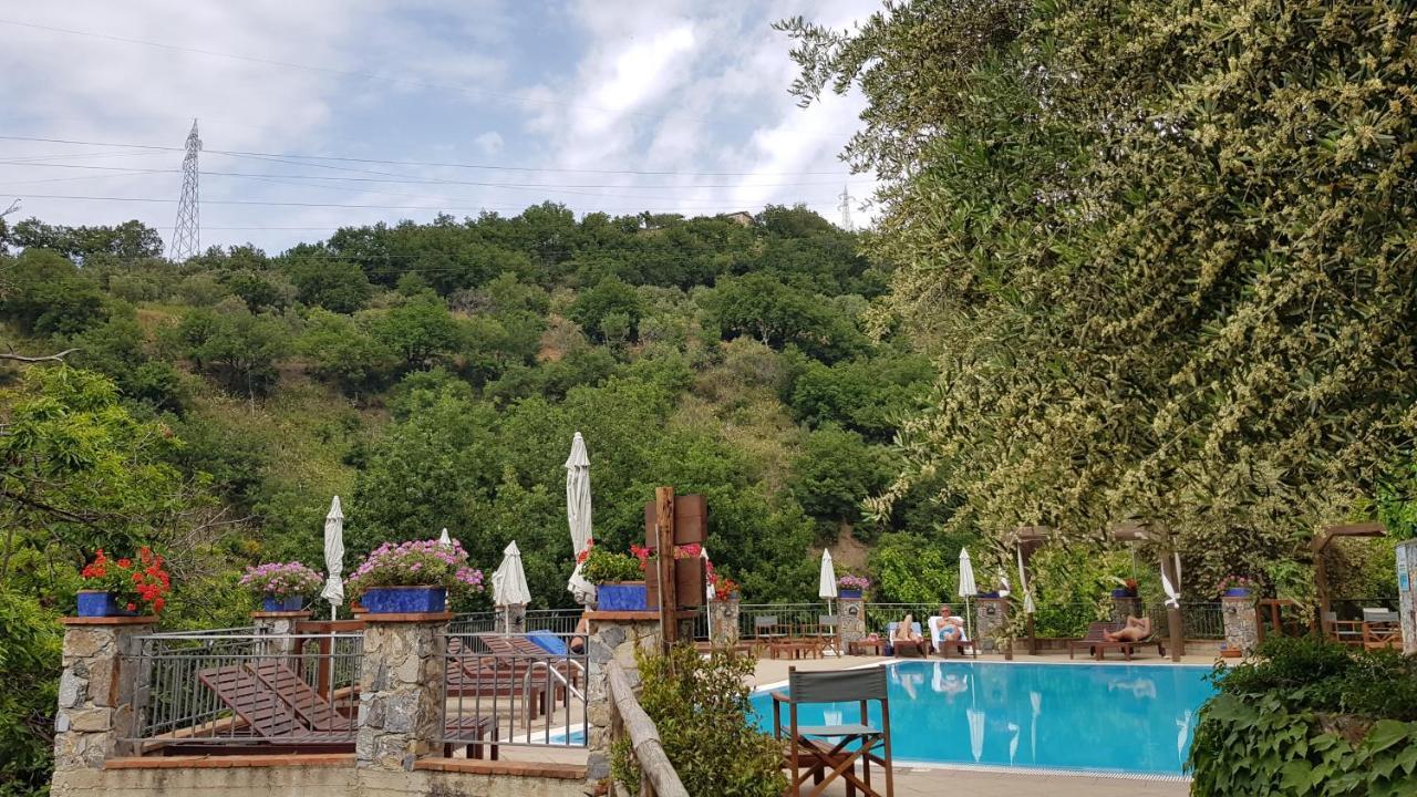 Borgo San Francesco Hotel Gioiosa Marea Kültér fotó