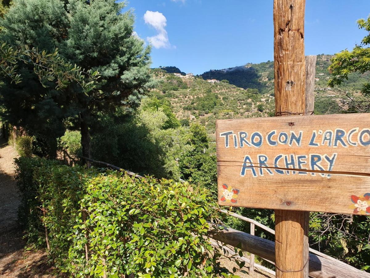 Borgo San Francesco Hotel Gioiosa Marea Kültér fotó